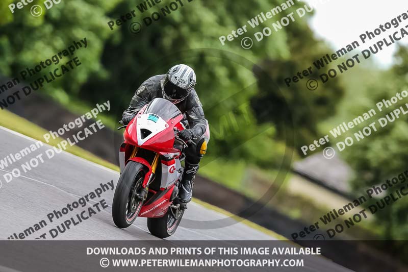 PJ Motorsport Photography 2020;anglesey;brands hatch;cadwell park;croft;donington park;enduro digital images;event digital images;eventdigitalimages;mallory;no limits;oulton park;peter wileman photography;racing digital images;silverstone;snetterton;trackday digital images;trackday photos;vmcc banbury run;welsh 2 day enduro